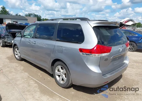 2012 Toyota Sienna Le V6 8 Passenger from USA, damaged, VIN 5TDKK3DC7CS206104